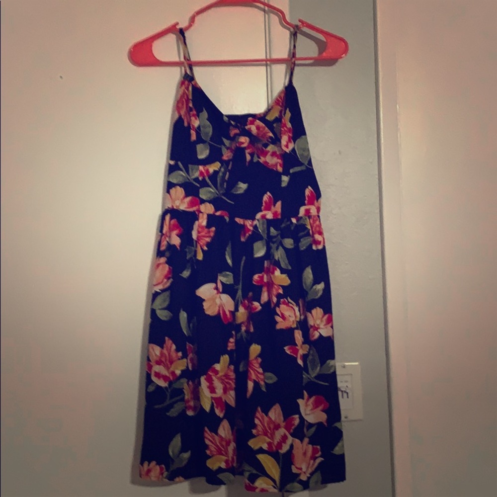 Black and floral mini dress - Picture 1 of 2